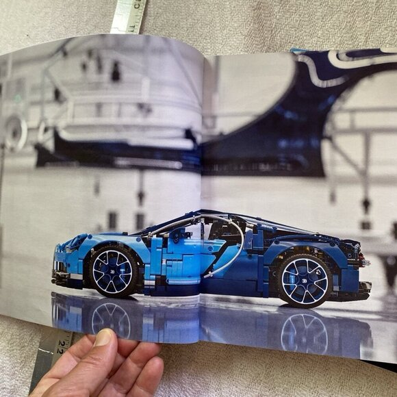 LEGO TECHNIC: Bugatti Chiron 42083 Complete Disassembled No Missing Pieces Car - Picture 7 of 16